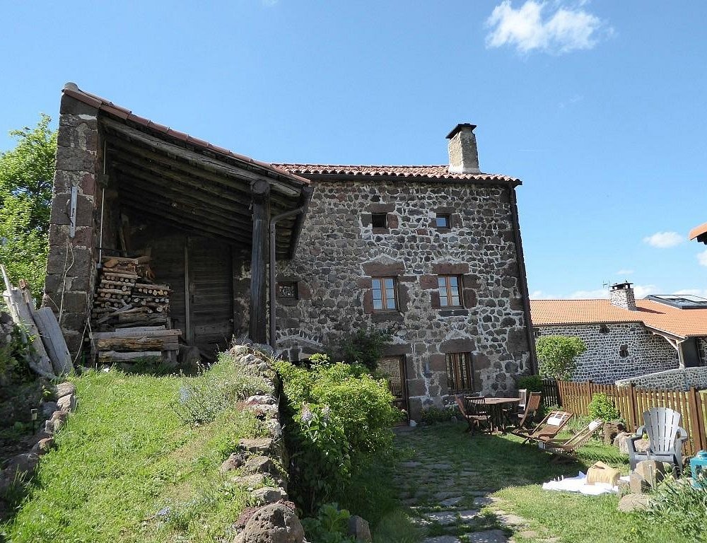 Auberge La Barbelotte, Chambre d'Hôtes à Bains