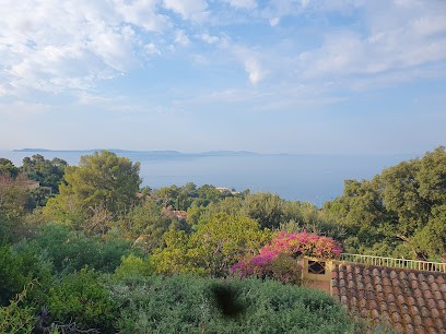 LES RESTANQUES, Location de Vacances à Rayol-Canadel-sur-Mer