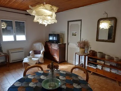 Maison Dans Les Vignes - Joséphine Et Augustin, Location de Vacances à Moussan