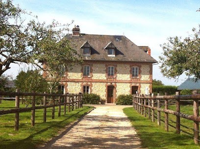 La Ferme Des Lisores, Chambre d'Hôtes à Équemauville