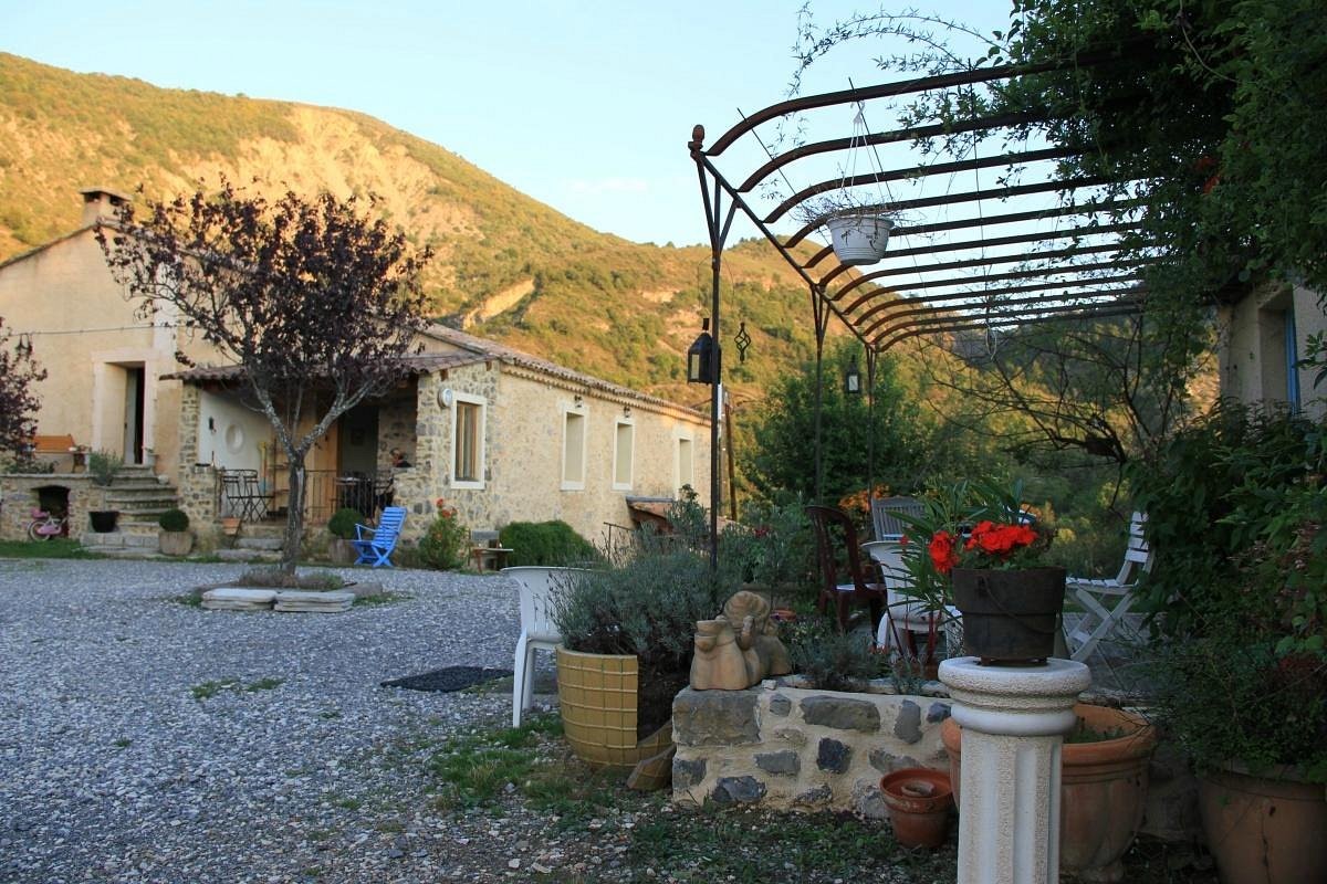 La Bannette, Chambre d'Hôtes à Thoard