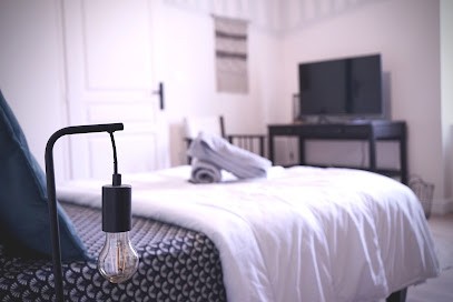 Grande Maison Gannat - Location meublés, Location de Vacances à Gannat