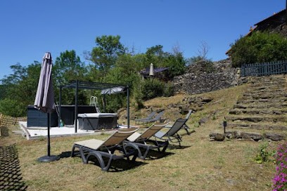 Gîte De Ribeyre, Location de Vacances à Saint-Ilpize