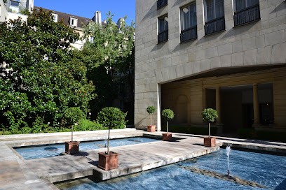 ASSIA Et NATHALIE, Chambre d'Hôtes à Paris 03