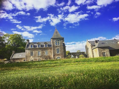 La Ville Voisin - château chambre d'hôte, Chambre d'Hôtes à Augan