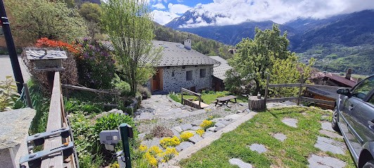 L'étable - Gîte montagnard, Location de Vacances à Saint-Michel-de-Maurienne