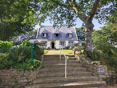 Les chambres d'hôte de Germaine & René, Chambre d'Hôtes à Loc-Brévalaire