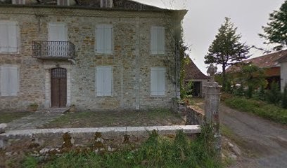 La Grange Aux Tourterelles, Location de Vacances à Montfort