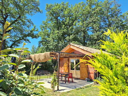 Chalets Du Bois De Vache Location De Vacances au Poët-Célard