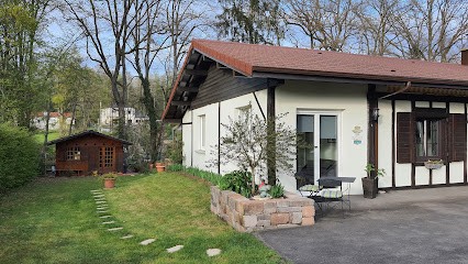 La Valentine piscine et spa privé, Chambre d'Hôtes à Épinal