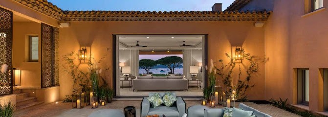 AYPIOSS Yachts & Properties, Location de Vacances à Saint-Tropez