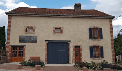 Des Sapins Aux étoiles - Chambres D'hôtes Et Table D'hôtes à Pierre Percée, Chambre d'Hôtes à Pierre-Percée