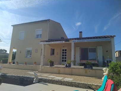 l'oustau bonur, Chambre d'Hôtes à Bourg-Saint-Andéol