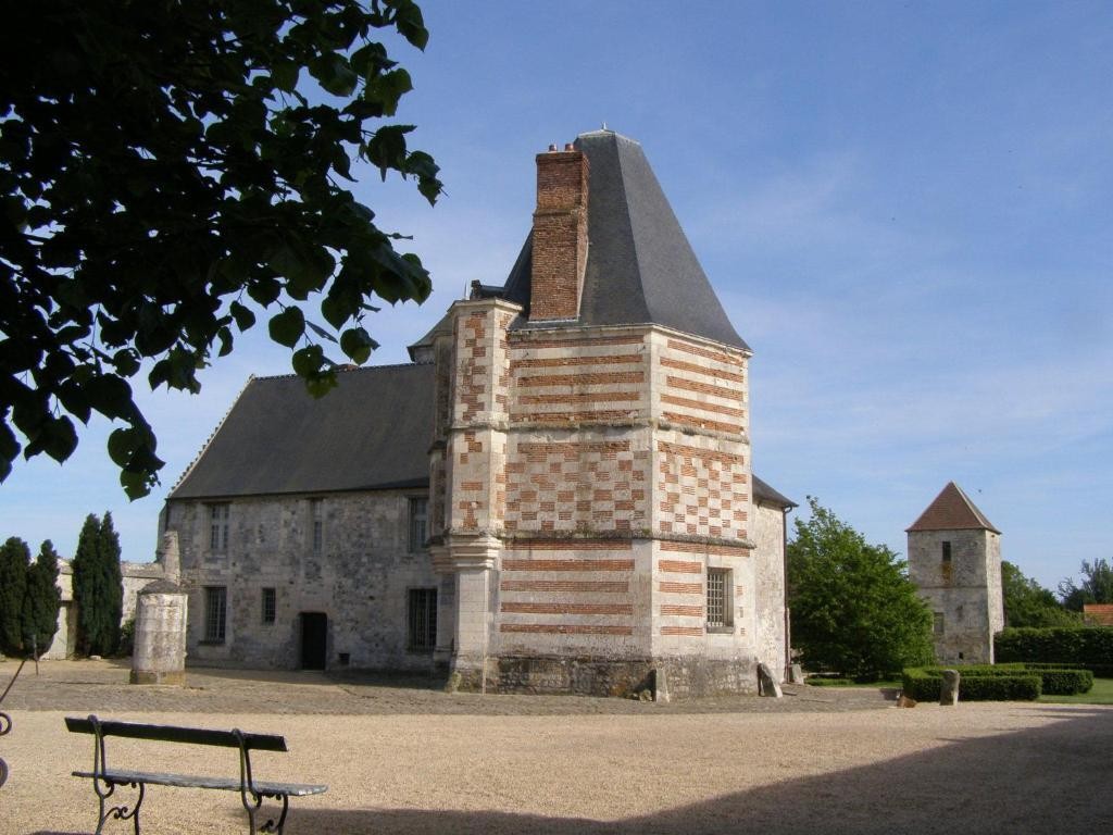 Manoir du Plessis au Bois - Chambres d’hôtes de charme au château à la campagne B&B - Valois, Oise, Picardie, Chambre d'Hôtes à Vauciennes