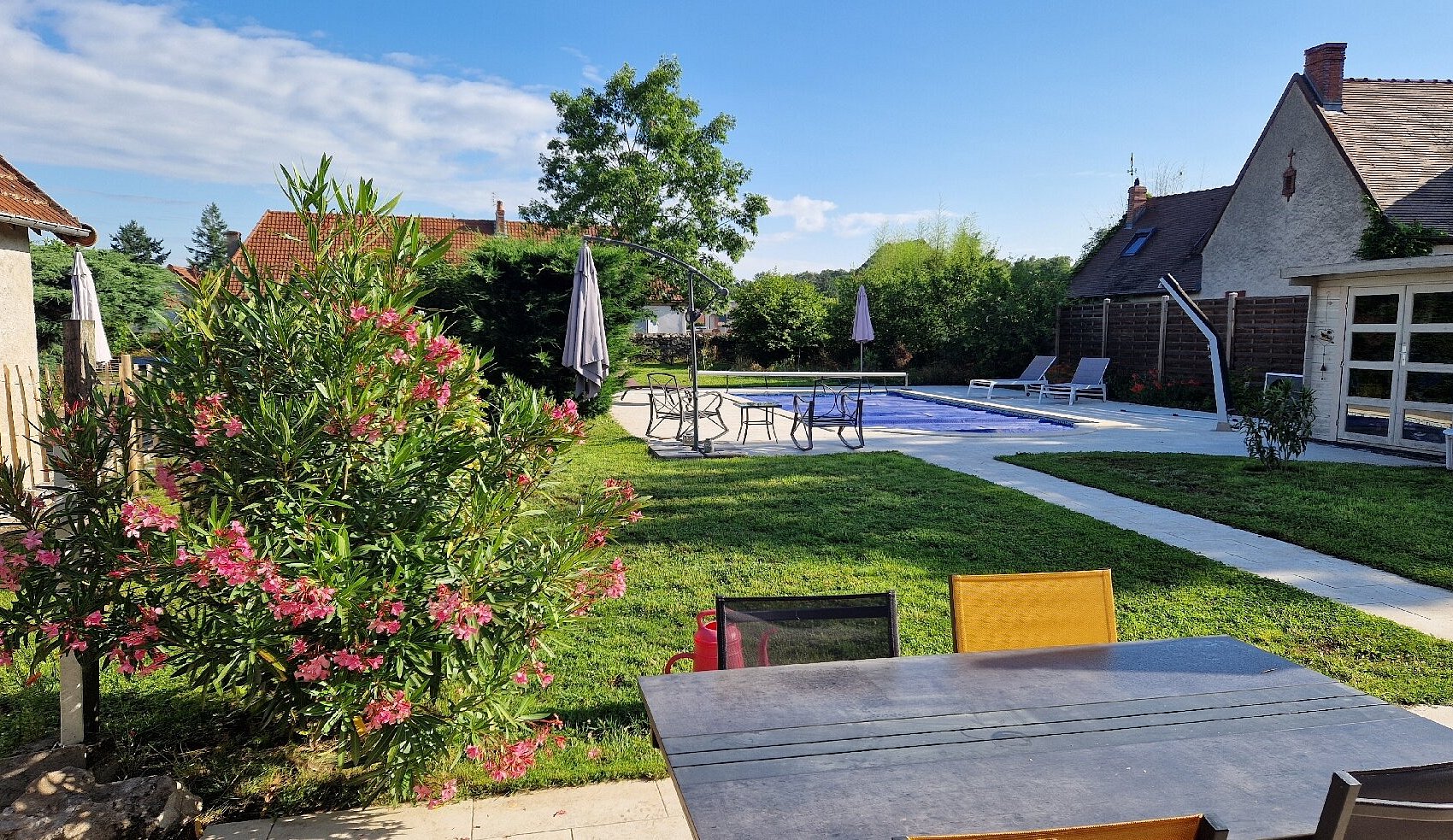 Le Repaire Gourmand, Chambre D'hôtes à Saint-Aubin-sur-Loire