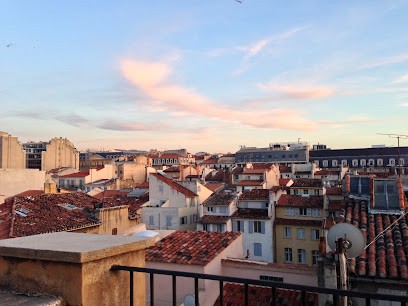 LA TERRASSE DU TAPIS VERT, Maison d'Hôtes à Marseille 01