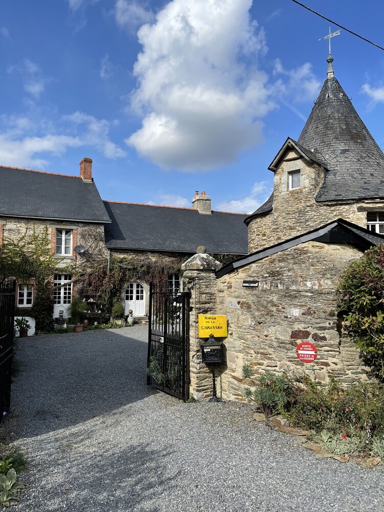 Manoir de la Chaussée, Chambre d'Hôtes à Langon