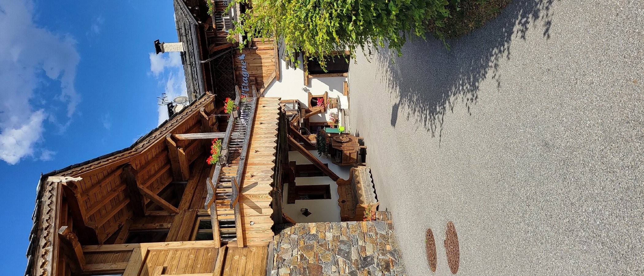 Chalet l'Etagne, Chambre d'Hôtes à Courchevel