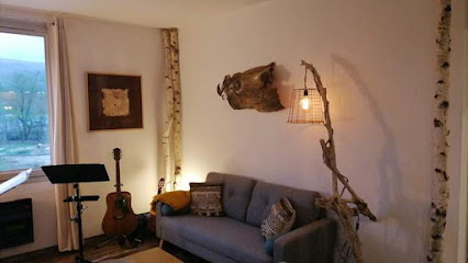 Lamalou-Les-Bains. Appartement 56M² Location Curistes Et Vacanciers: Le Cocon Des Arts, Location De Vacances à Lamalou-les-Bains