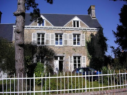 Villa Léone, Location de Vacances à Dragey-Ronthon
