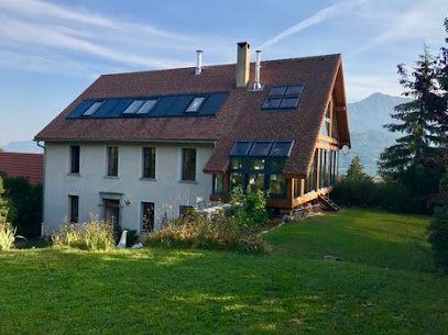 Le Presbytère, Des Vacances À La Montagne, Location De Vacances à Saint-Laurent-du-Cros