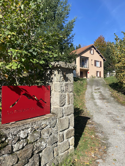 La Maison Du Théron, Location De Vacances à la Bastide-Puylaurent