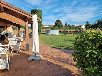 Gite L Escapade ***, Location de Vacances à Estrablin