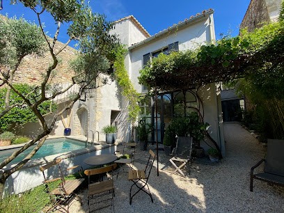 La Maison Blanche, Chambres D'hotes, Chambre d'Hôtes à La Bastide-d'Engras