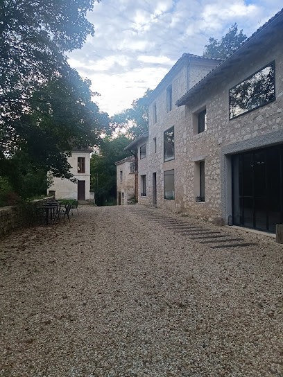 La Maison Des Sources, Chambre d'Hôtes à Angoulême