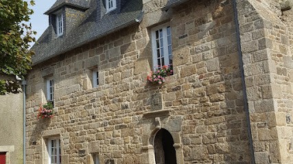 Manoir De Trefalegan, Location de Vacances à Lanhouarneau