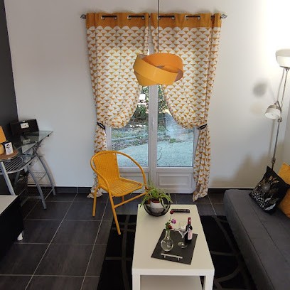 NosVies - APPARTEMENTS, Location de Vacances à Lattes