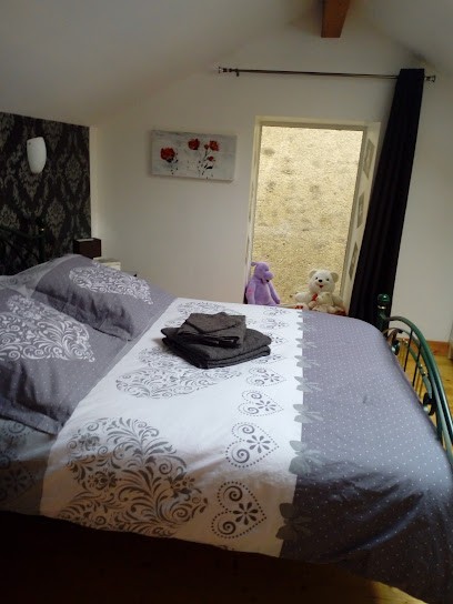 PENSION HERMINIE, Chambre d'Hôtes à Pindray