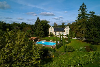 Area Le Castelet - Lieu De Réception Pour Marriage And Seminar, Maison d'Hôtes à Castres