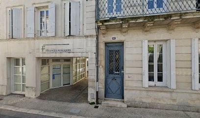 TIME AFTER TIME, Chambre d'Hôtes à Pons