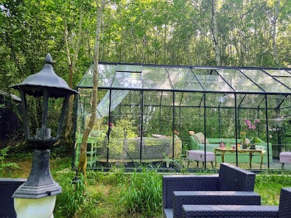 Les Rêves D'Ambre-Logements Insolites Pyrénées, Chambre d'Hôtes à Montagut