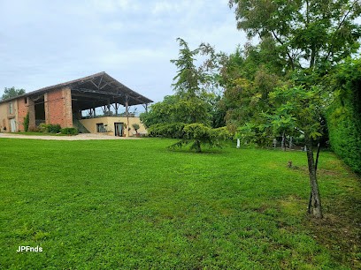 La Chaumière à Arparens Chambres D'hôtes, Chambre d'Hôtes à Sauveterre