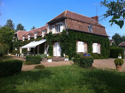 Maison Angulus Ridet, Chambre d'Hôtes à Montcresson