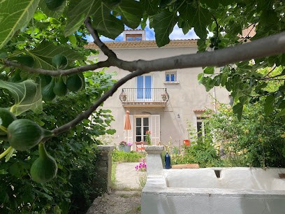 Le Couvent des Ecrevisses : Chambres d'hôtes, Chambre d'Hôtes à Barjols