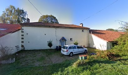St. Pierre, Chambre d'Hôtes à Availles-Limouzine