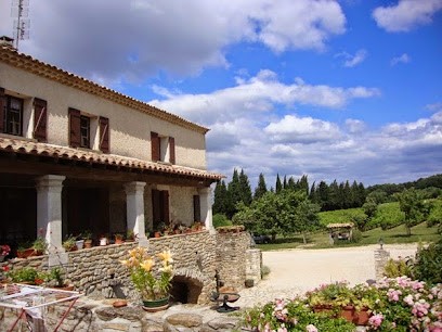 Gites Mas Chazel, Chambre d'Hôtes à Saint-Paulet-de-Caisson