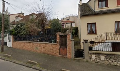 La Dalle Est Dans Laplace, Chambre d'Hôtes à Arcueil