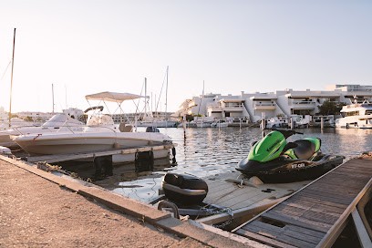 Marina hôtel privé luxe, Location de Vacances au Grau-du-Roi