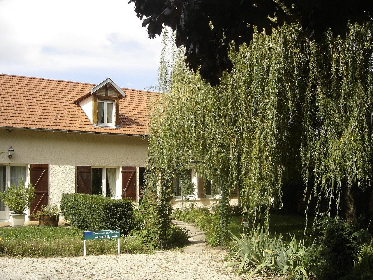LES CISTELLES, Chambre d'Hôtes à Saint-Nicolas-lès-Cîteaux