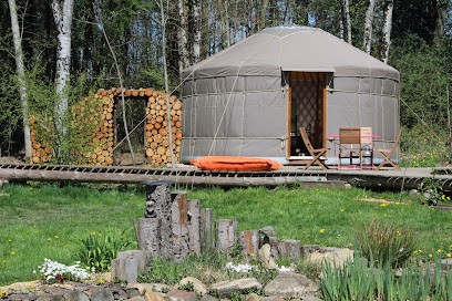 The Cross Saint-Louis - Country & Greenery, Chambre d'Hôtes à Treignat