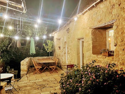 Le Chemin des Sens, Chambre d'Hôtes à Azerat