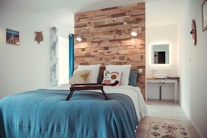 Le Chai Maison d’hôtes - Bed & Breakfast, Chambre d'Hôtes à Jau-Dignac-et-Loirac