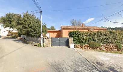 Le 120, Chambre d'Hôtes à Entrecasteaux