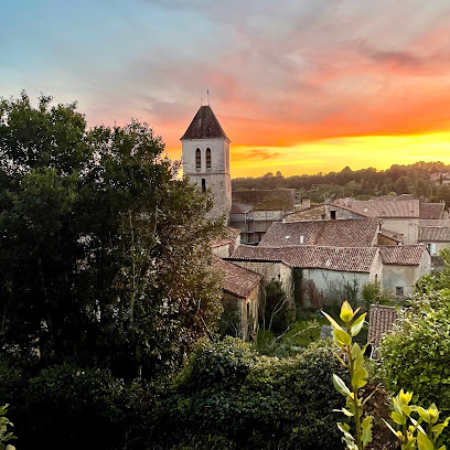 La Petite Écurie Location De Vacances à Nanteuil-en-Vallée
