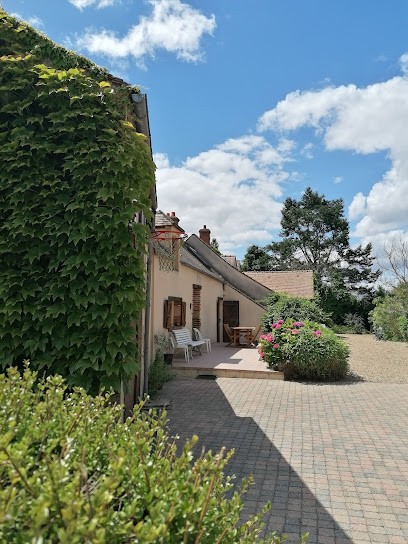 Chambres d'hôte L'Enchantournée, Chambre d'Hôtes à Ouvrouer-les-Champs
