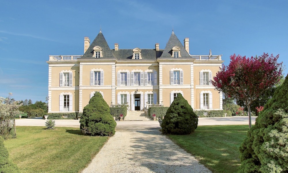 DOMAINE DE POUZELANDE, Chambre d'Hôtes à Sanilhac